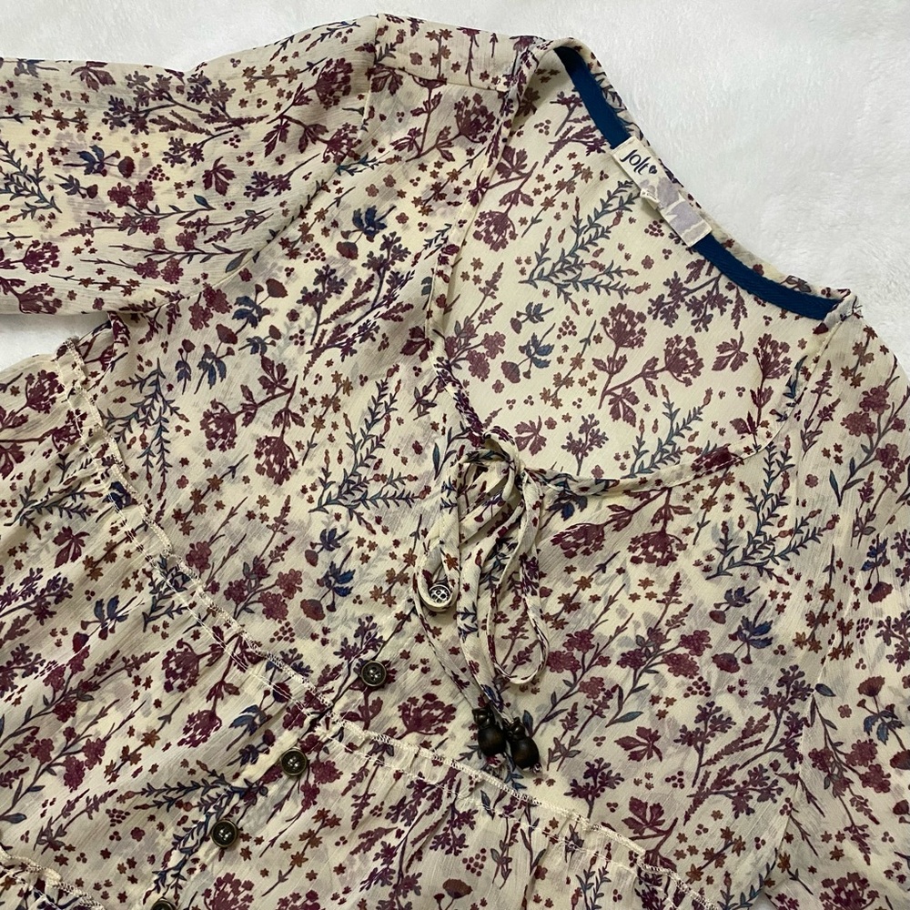 Bohemian Style Floral Print Flowy Blouse